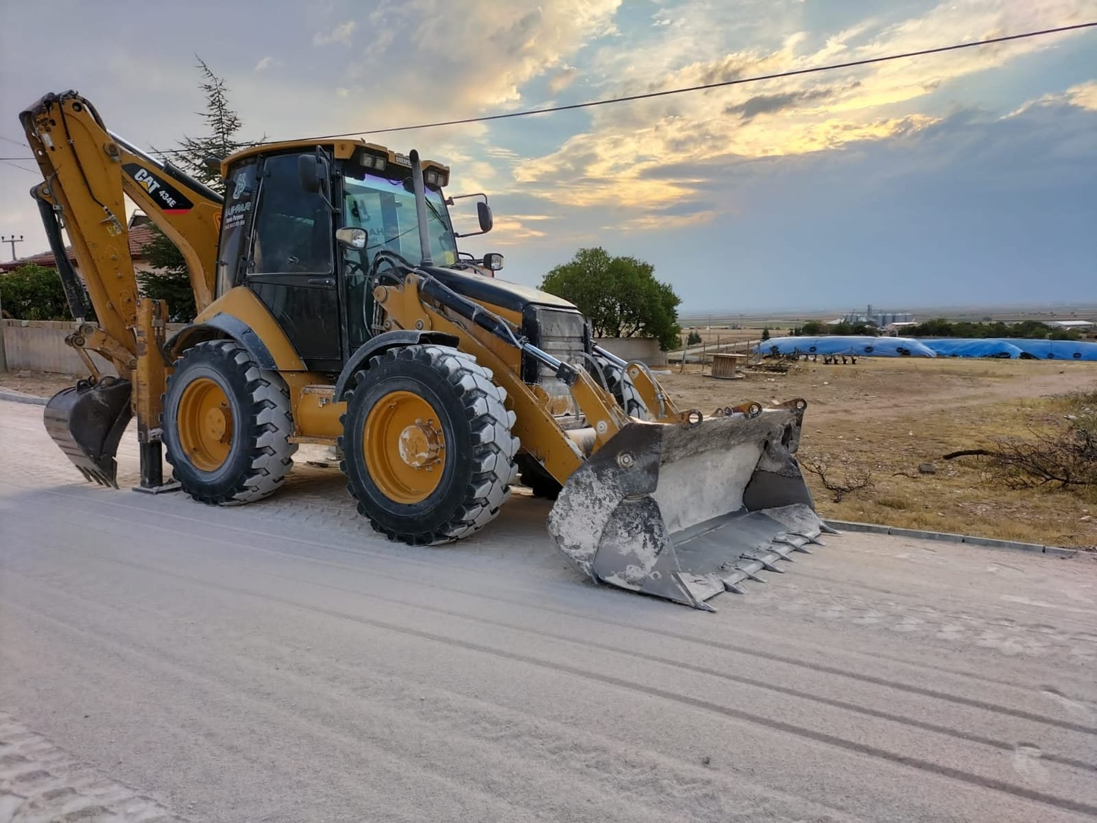 CATERPILLER 434E BEKO LODER