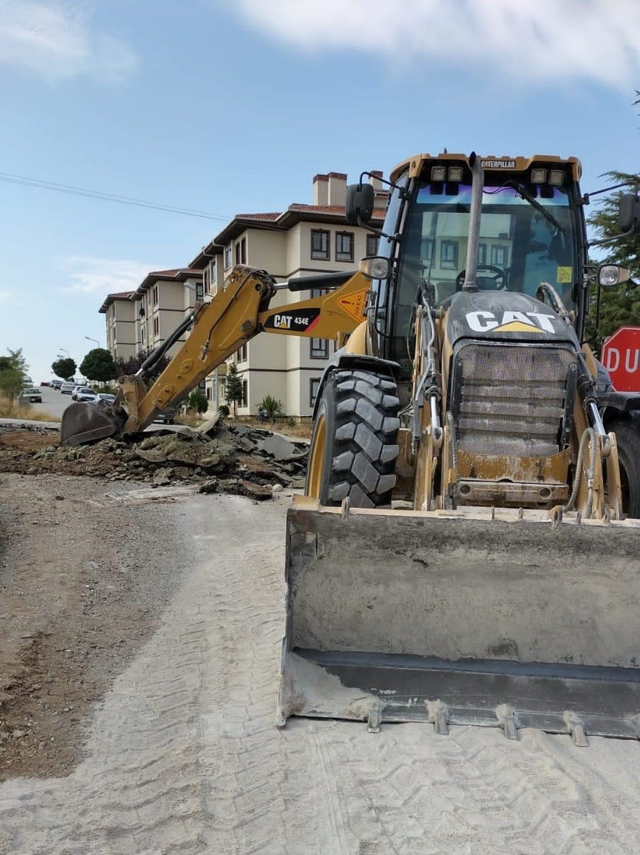 CATERPILLAR 434E BEKO LODER